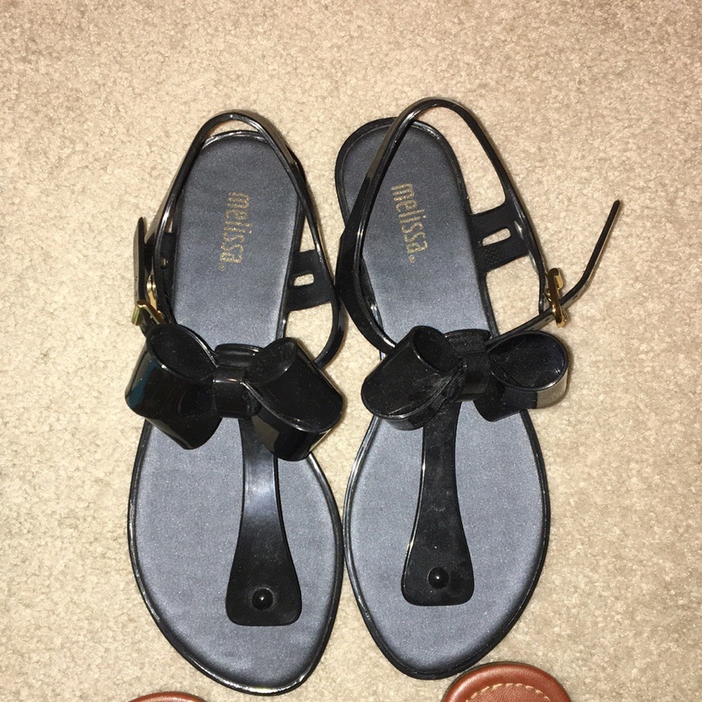 Melissa size 5 color black